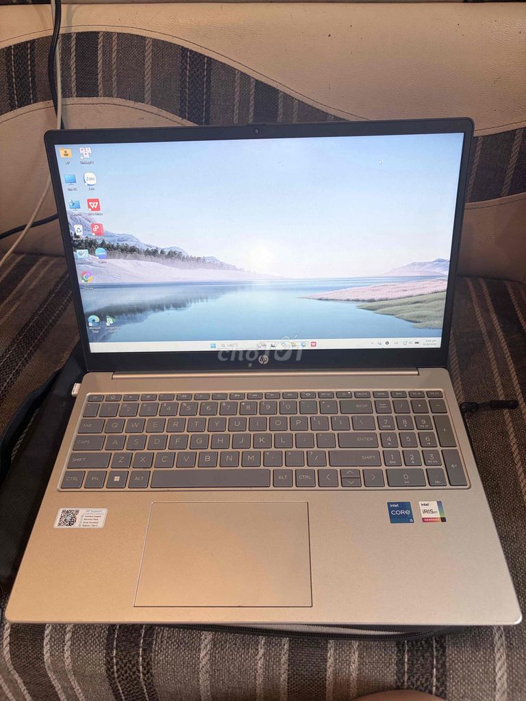 HP 15-fd0xxx i5-1334U 15.6 inch 16GB/512GB Bạc. Mua bán Laptop tại Huyện Đan Phượng Hà Nội được đăng bởi Linh Nguyễn hình 1