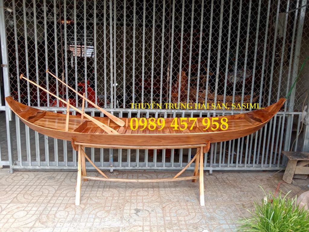 Thuyền gỗ decor, Thuyền trang trí nông sản 3m. Mua bán Sở thích khác tại Quận Nam Từ Liêm Hà Nội được đăng bởi Chi Trần hình 1