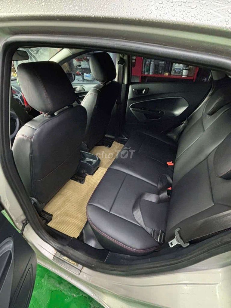2011 1.6 AT Hatchback - 115000 km. Mua bán Ô tô tại Thành phố Quảng Ngãi Quảng Ngãi được đăng bởi sơn hình 5
