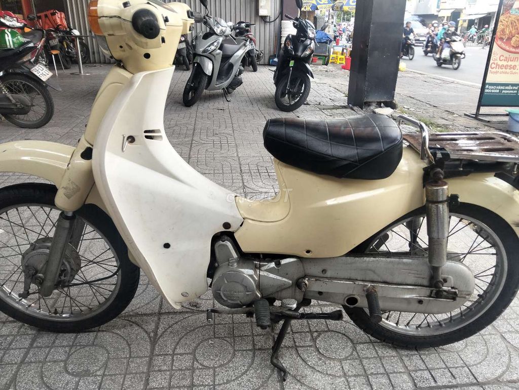 cub 50 DAELIM máy êm. Mua bán Xe máy tại Quận 5 Tp Hồ Chí Minh được đăng bởi Lê Khôi hình 3