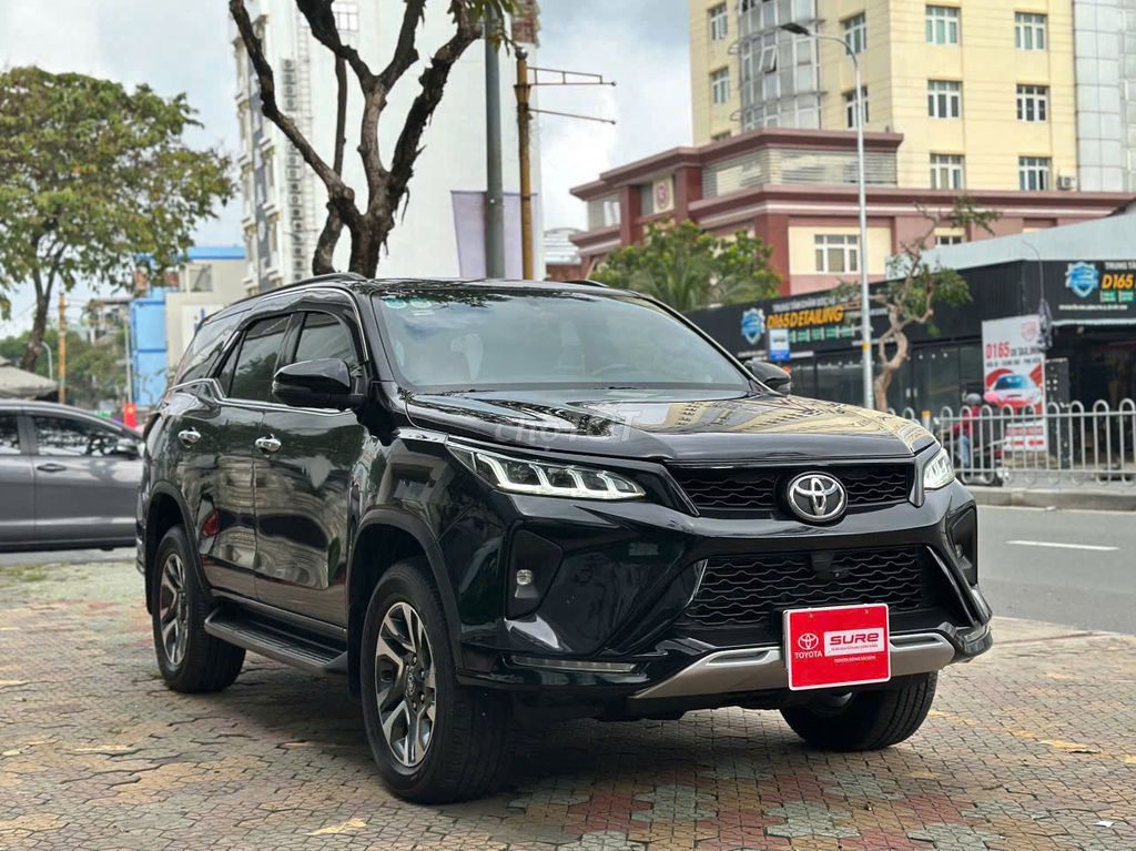 Toyota Fortuner 2021 Legender 2.4 4X2AT - 85265 km. Mua bán Ô tô tại Huyện Hóc Môn Tp Hồ Chí Minh được đăng bởi Vũ Phong Toyota Sure Xe Cũ Chính Hãng hình 2