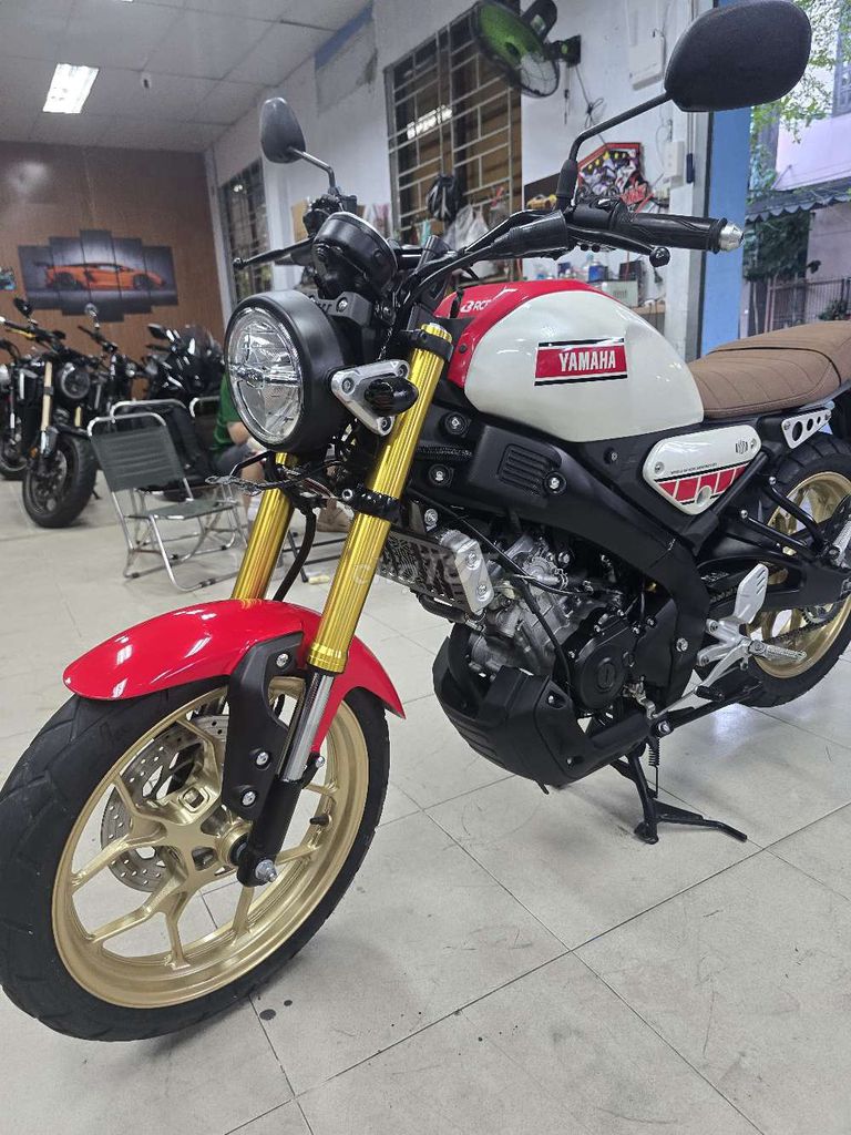 Yamaha XSR155 Kỷ niệm 60 năm. Mua bán Xe máy tại Quận Thanh Khê Đà Nẵng được đăng bởi Quý Moto Cycle 21 điện biên phủ Đà Nẵng hình 2
