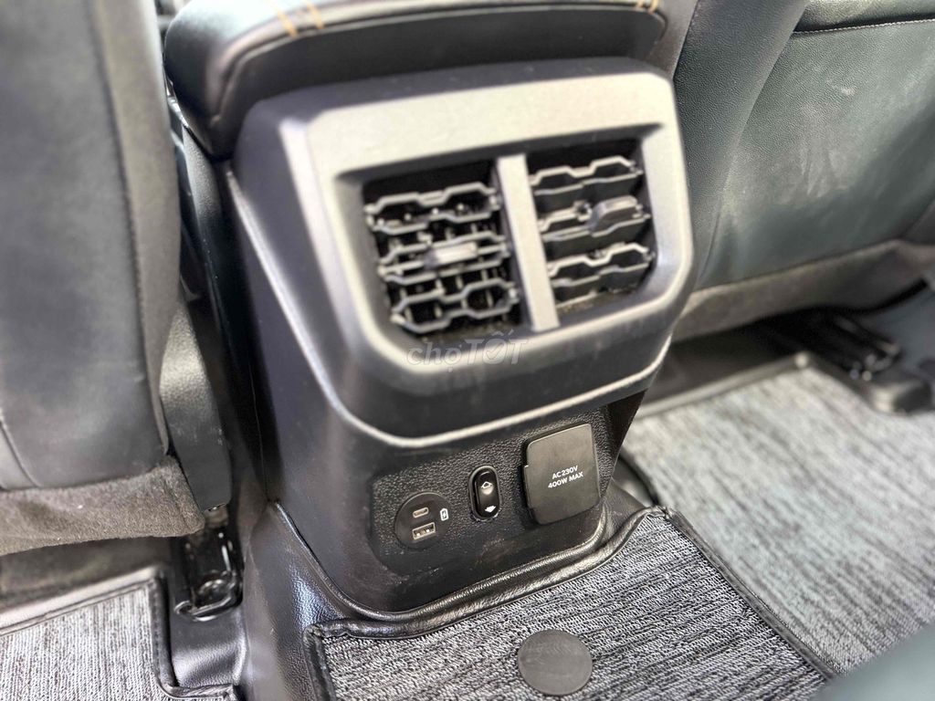 Ford Ranger 2024 Wildtrak 2.0L 4x4 AT - 43000 km. Mua bán Ô tô tại Quận Ninh Kiều Cần Thơ được đăng bởi Miền Tây Used Car hình 8