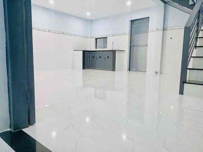 Nhà phố 75 m² · 2 PN · Đường Thạnh Lộc 19
