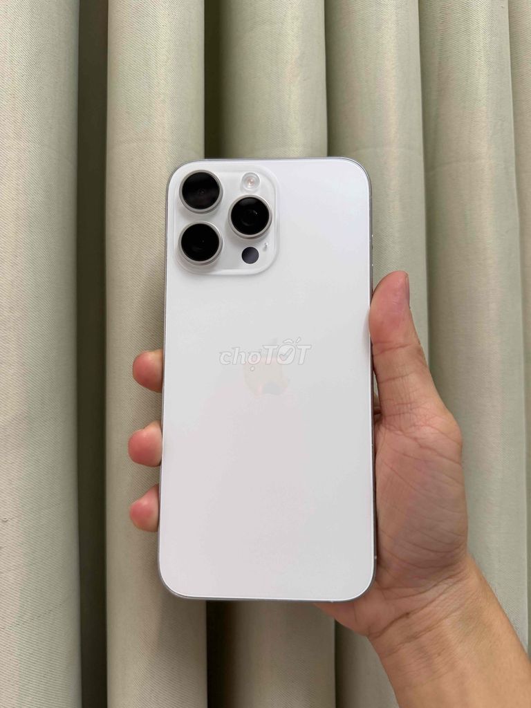 iPhone 15 Pro Max 256GB Trắng đẹp Quốc Tế. Mua bán Điện thoại tại Quận 12 Tp Hồ Chí Minh được đăng bởi Iphone Quận 12 Ngọc Khánh Store hình 1