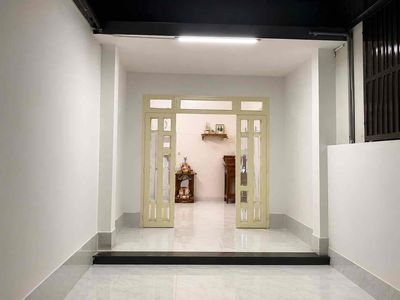 BÁN NHÀ CẤP 4 ĐÌNH PHONG PHÚ - 110M2 - CHỈ NHỈNH 5TY
