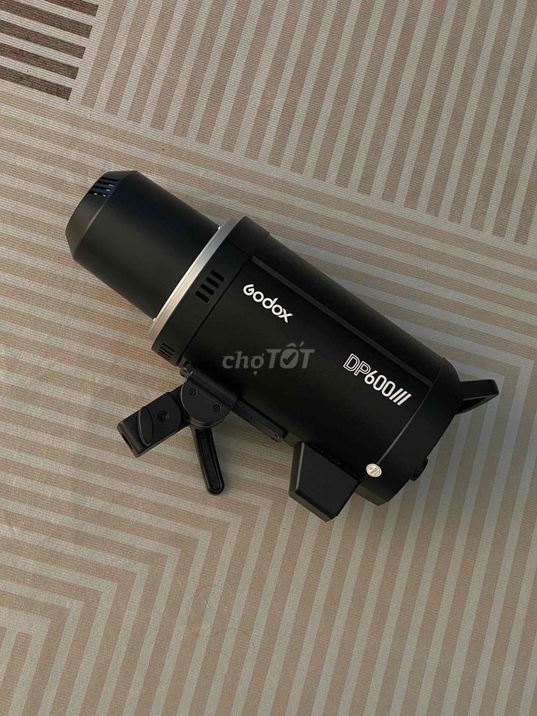 Đèn studio Godox DP600III Đen. Mua bán Máy ảnh, Máy quay tại Quận 4 Tp Hồ Chí Minh được đăng bởi Khoa Đinh hình 1