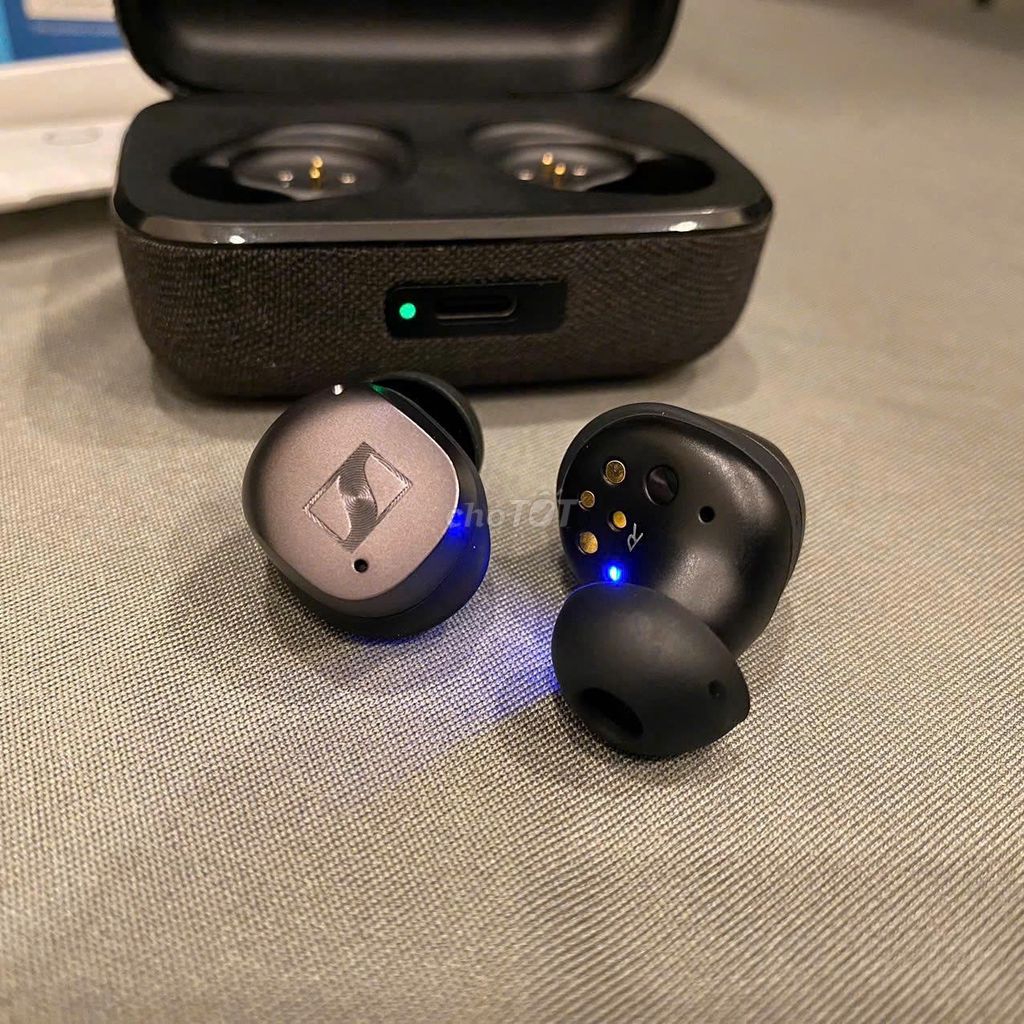 Tai nghe Sennheiser Momentum True Wireless 3. Mua bán Tivi, Âm thanh tại Quận 10 Tp Hồ Chí Minh được đăng bởi Lê Nhi  hình 1