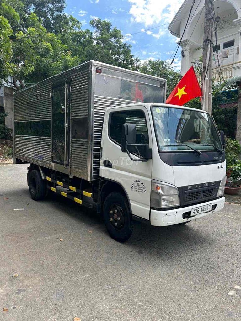 mitsubihsi FuSo. đời 2017. trọng tải 1.7 tấn. Mua bán Xe tải, xe ben tại Thành phố Dĩ An Bình Dương được đăng bởi Tuan hình 5