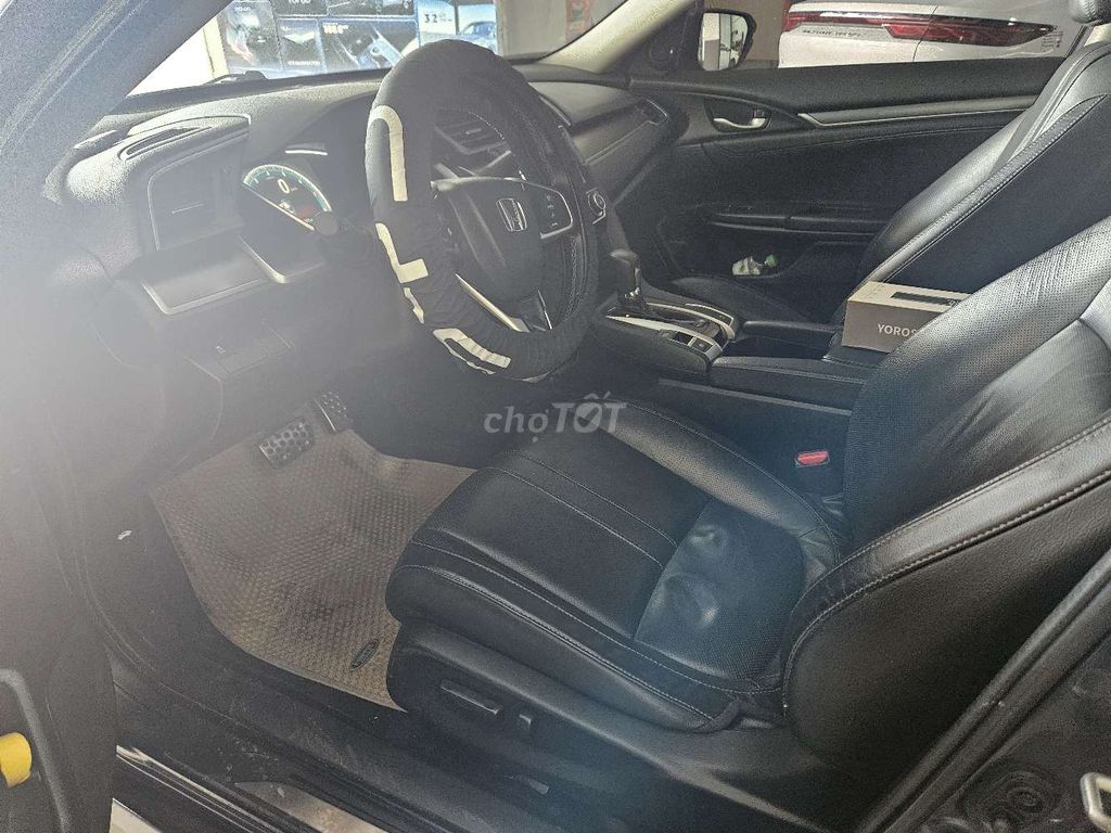 2018 1.5L Vtec Turbo - 70000 km. Mua bán Ô tô tại Quận Long Biên Hà Nội được đăng bởi Mr Ken hình 5