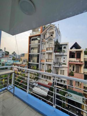 Chính Chủ Cho Thuê Căn Hộ Bancol Thang Máy_Kỳ Đồng Q3. Cho thuê căn hộ/chung cư tại Quận 3 Tp Hồ Chí Minh được đăng bởi Nguyễn Linh APARTMENT 