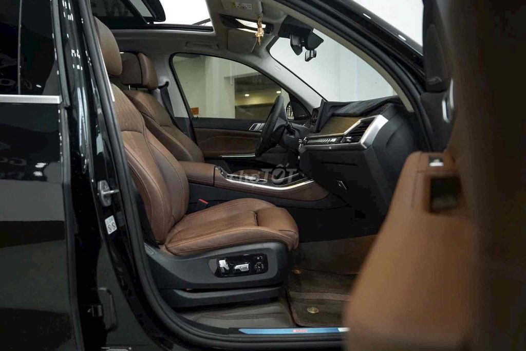 BMW X5 2024 Siêu Lướt 8000 km, 2 Ghế Thương Gia. Mua bán Ô tô tại Quận 7 Tp Hồ Chí Minh được đăng bởi Nam Khôi hình 4