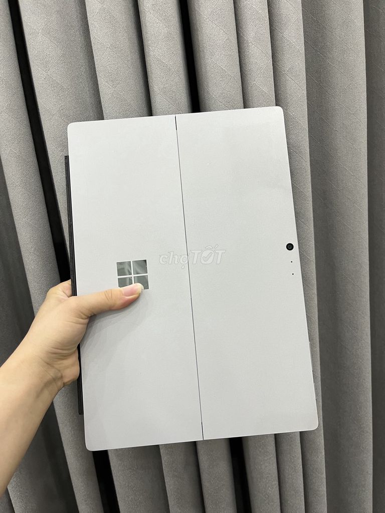 Surface pro 4 - máy Nhật kèm phím và sạc