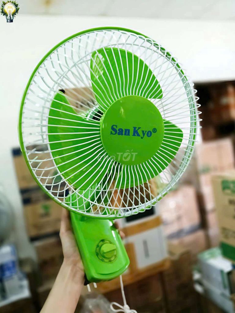 Quạt treo tường Sankyo B2 20cm 3 chế độ. Mua bán Quạt tại Thành phố Rạch Giá Kiên Giang được đăng bởi MÍT 68 hình 1