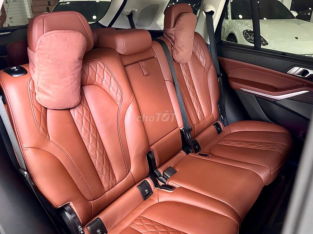 BMW X5 xDrive40i LCI XLine model 2025 - Bank 90%. Mua bán Ô tô tại Quận 7 Tp Hồ Chí Minh được đăng bởi Hoàn Lee Xe Lướt hình 19