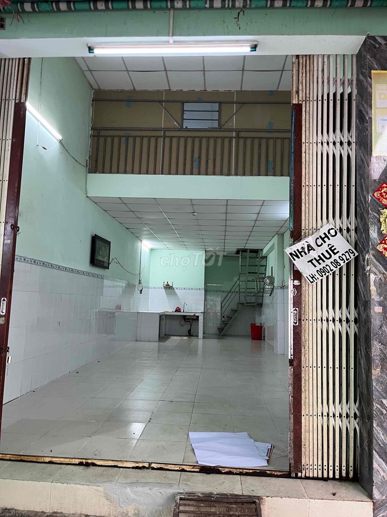 Cho thuê nhà mặt tiền chợ Bình Long