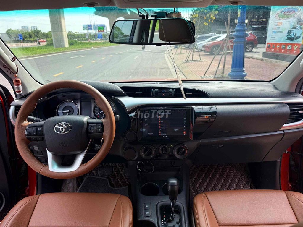 Bán tải - Hilux 2.4AT 2021, Số tự động - 35.890 km. Mua bán Ô tô tại Quận Gò Vấp Tp Hồ Chí Minh được đăng bởi Thanh Trang Toyota Sure hình 5