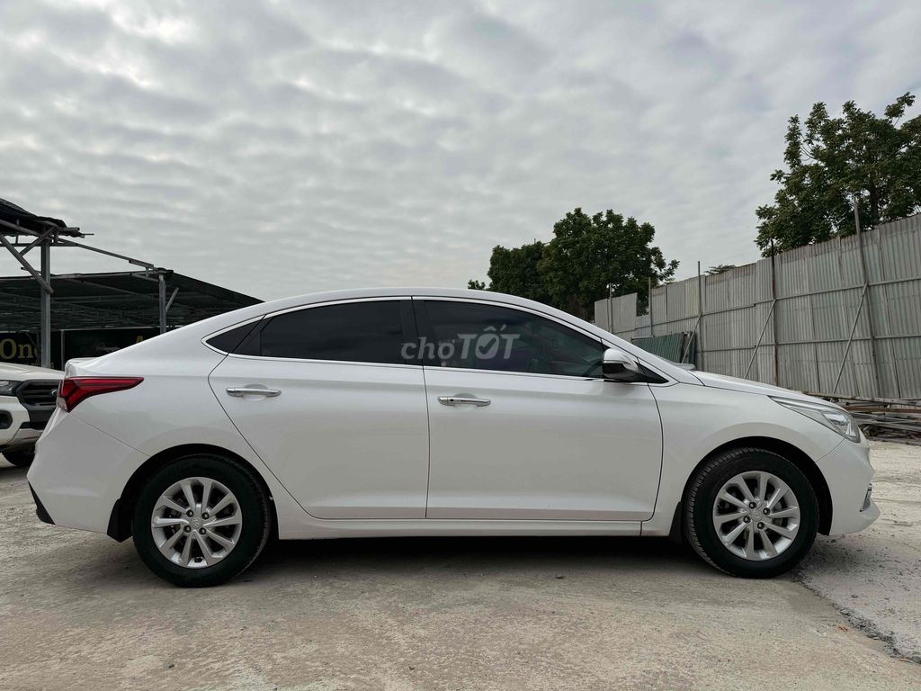 Hyundai Accent 2019 1.4 AT - 80000 km. Mua bán Ô tô tại Quận Hoàng Mai Hà Nội được đăng bởi Sáng OTo Hn hình 8