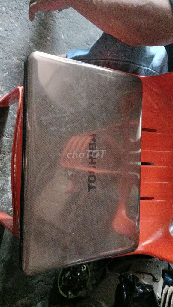 Toshiba Laptop Nâu Học tập, công việc. Mua bán Laptop tại Quận Bình Thạnh Tp Hồ Chí Minh được đăng bởi Lâm lữa hình 1