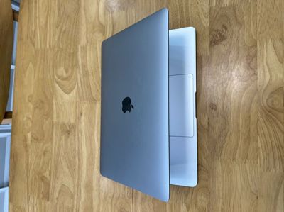 Macbook Air 2020 i5 8G 512G 13.3 Retina 98%. Mua bán Laptop tại Thành phố Qui Nhơn Bình Định được đăng bởi NGỌC PHÚC LAPTOPS