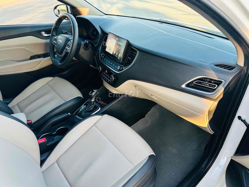 Hyundai Accent 2022 1.4 AT Đặc Biệt. Mua bán Ô tô tại Huyện Sóc Sơn Hà Nội được đăng bởi AUTO VĨNH CƯỜNG hình 11