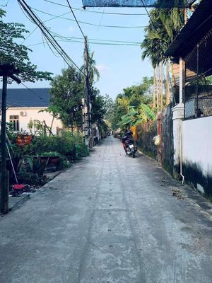 bán đất trung tâm kiệt ô Tô Phú Bài bên cạnh Eximbank. Mua bán đất tại Thị xã Hương Thủy Thừa Thiên Huế được đăng bởi Ngô Nữ Ngọc Ánh