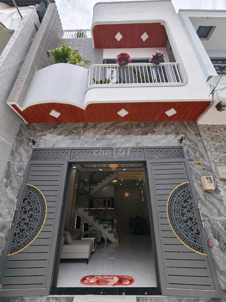 Nhà Mới Hẻm Xe Hơi 7 Chổ Thông. 50 M2 3 Lầu Giáp Quận 6
