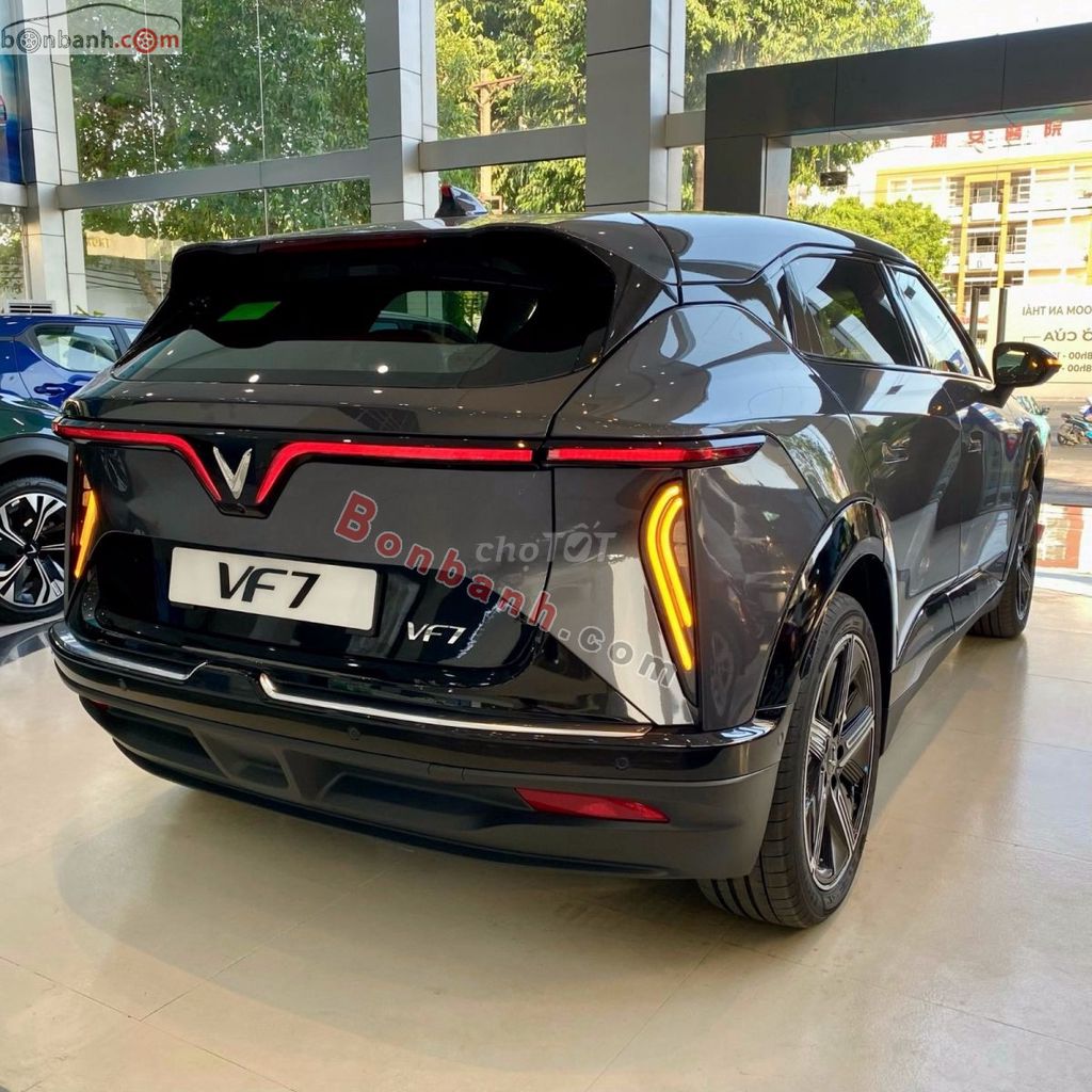 VinFast VF7 chỉ cần đưa trước 160 triệu lấy xe. Mua bán Ô tô tại Quận Hải Châu Đà Nẵng được đăng bởi Vinfast Đà Nẵng hình 5