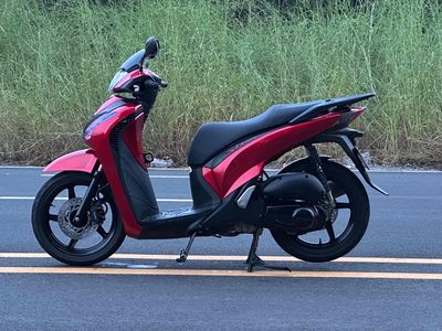 Cần bán SH đã lên áo ý đỏ. Mua bán Xe máy tại   được đăng bởi Lê Tuấn Vũ