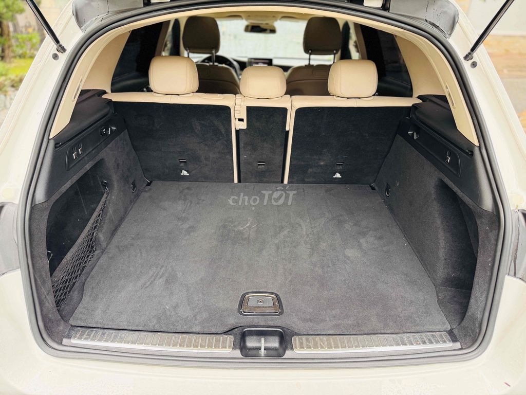 GLC300 4Matic Trắng Kem 8v7 Km (Bao Check). Mua bán Ô tô tại Quận Bình Tân Tp Hồ Chí Minh được đăng bởi Huỳnh Thiên Bảo hình 19