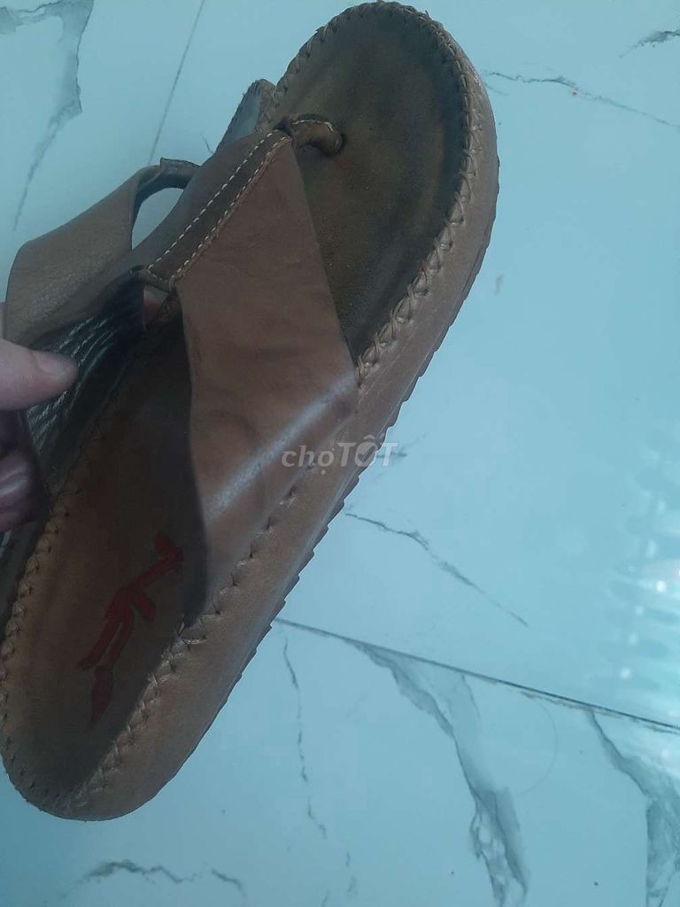 Dép nam da bò size 40 ạ