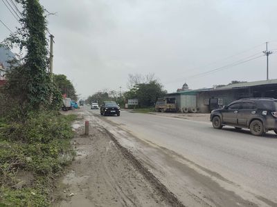 Bán đất 2 mặt tiền đường quốc lộ