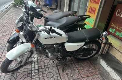 Honda CB 223S Trắng
