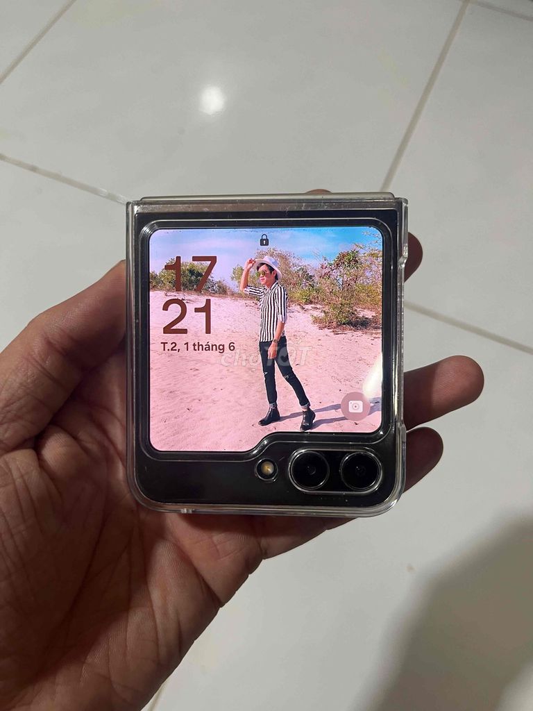 Samsung Galaxy Z Flip5 256GB. Mua bán Điện thoại tại Quận 8 Tp Hồ Chí Minh được đăng bởi Trịnh Duy Quang hình 1