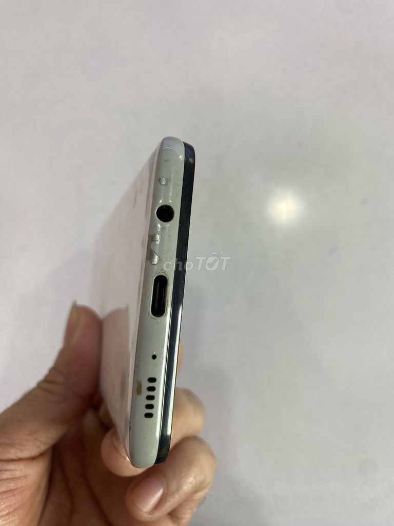 Samsung Galaxy A51 Trắng Đã qua sử dụng. Mua bán Điện thoại tại Huyện Bình Chánh Tp Hồ Chí Minh được đăng bởi Việt hình 1