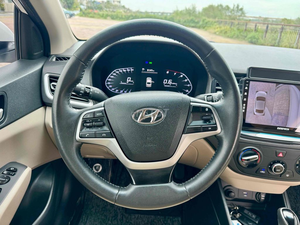 Hyundai Accent 2023 1.4 AT - 23000 km. Mua bán Ô tô tại Quận Cẩm Lệ Đà Nẵng được đăng bởi nguyễn văn khoa hình 14