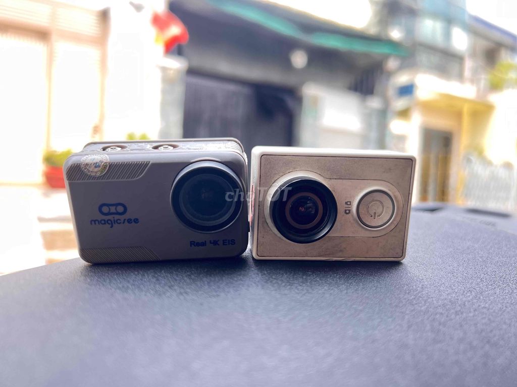 Xác Camera hành trình Xiaomi Yi Action và magicsee. Mua bán Máy ảnh, Máy quay tại Quận Tân Phú Tp Hồ Chí Minh được đăng bởi hai hình 1