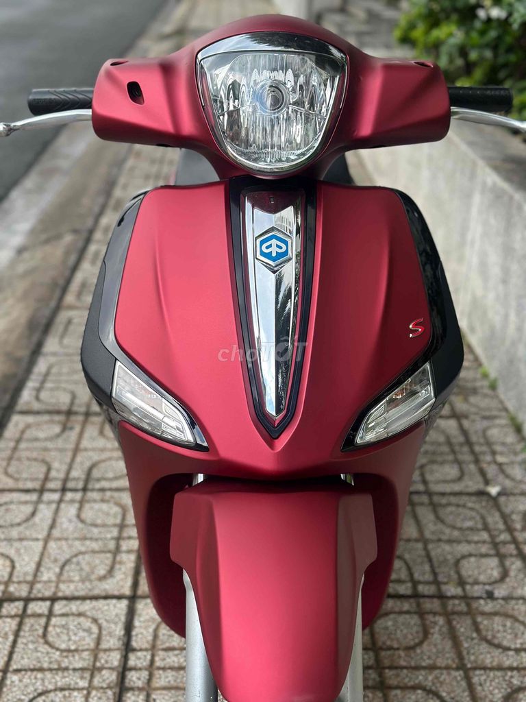 Liberty S 125 ABS iGET 2017 màu Đỏ zin nguyên BSTP. Mua bán Xe máy tại Thành phố Thủ Đức Tp Hồ Chí Minh được đăng bởi Xe Máy Sơn Thủ Đức hình 2