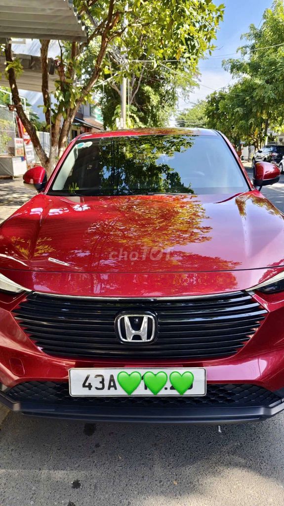Honda HRV G 2024 Красный 17.300км