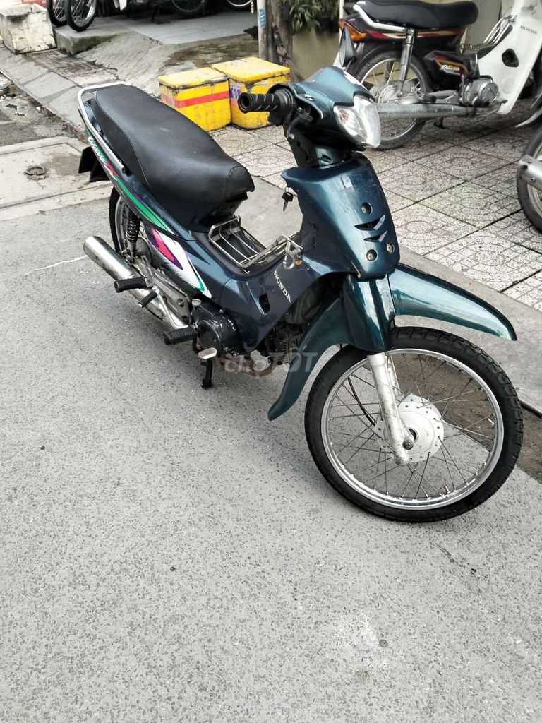 Wave alpha liên doanh bstp máy móc êm ru. Mua bán Xe máy tại Quận 12 Tp Hồ Chí Minh được đăng bởi Tien Dinh hình 1