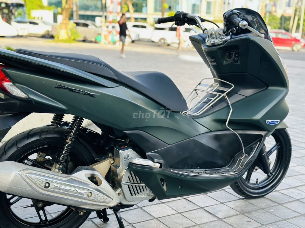 HONDA PCX 125 FI XANH RÊU MÁY ZIN BIỂN 29. Mua bán Xe máy tại Quận Nam Từ Liêm Hà Nội được đăng bởi TÙNG LÂM hình 6