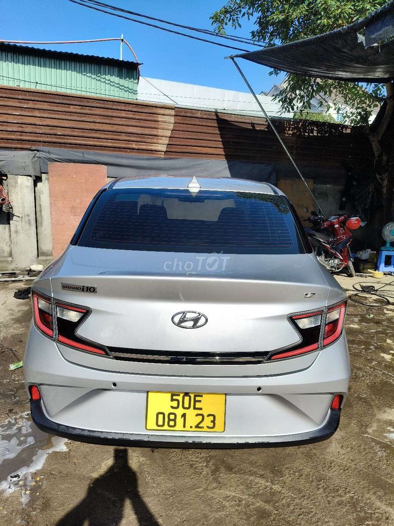 Hyundai Grand i10 Sedan 2021 1.2MT Bạc. Mua bán Ô tô tại Thành phố Thuận An Bình Dương được đăng bởi Ali Dương Phạm hình 1
