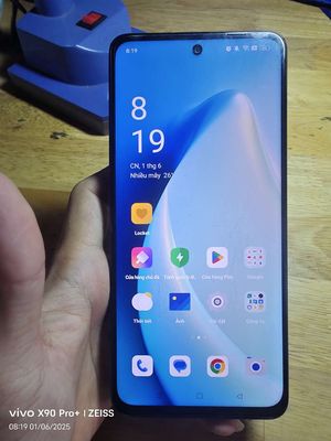 Realme V50 Đen 6/128 cần ra đi. Mua bán Điện thoại tại Quận Bình Thuỷ Cần Thơ được đăng bởi Võ Thành Trung