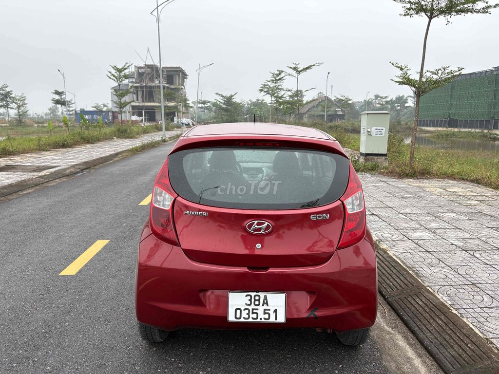 Hyundai Eon số sàn 5 chổ, 1 chủ TP Hà Tĩnh. Mua bán Ô tô tại Thành phố Hà Tĩnh Hà Tĩnh được đăng bởi Vĩnh Trung hình 5