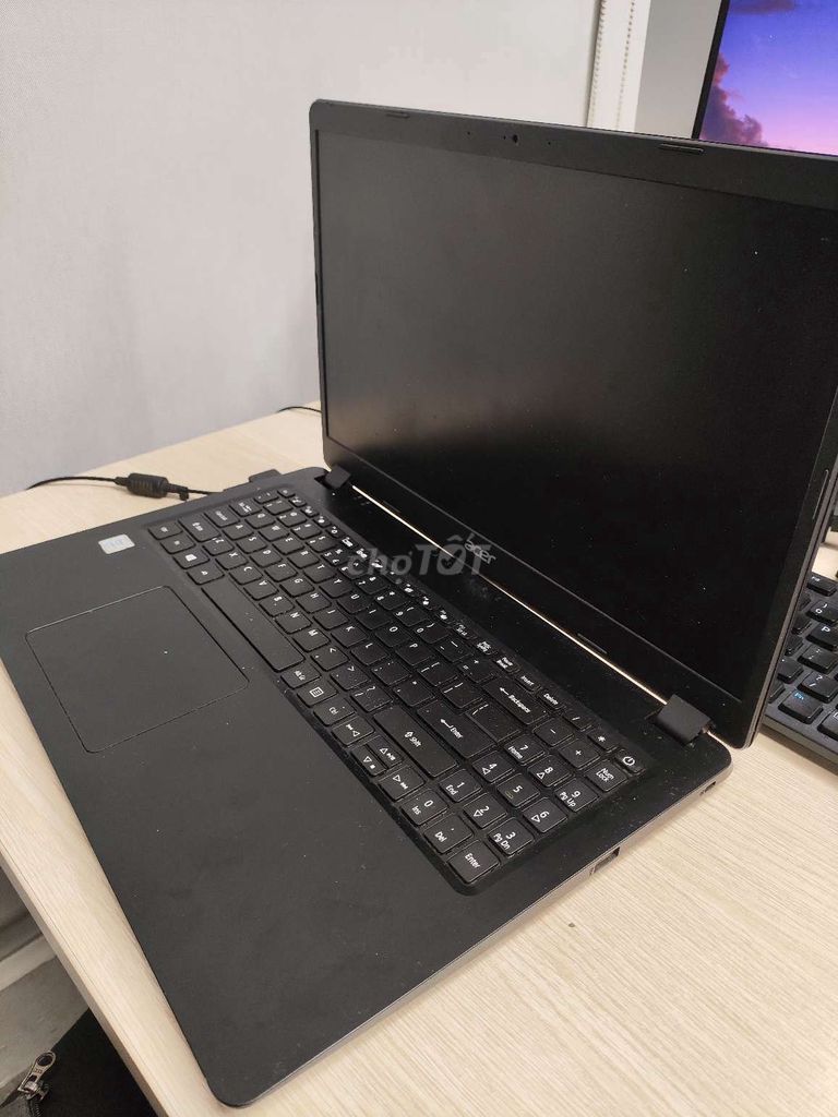 Acer Aspire 3 i3-8130U 8GB/512GB. Mua bán Laptop tại Quận 10 Tp Hồ Chí Minh được đăng bởi Thanh Minh Lê hình 1
