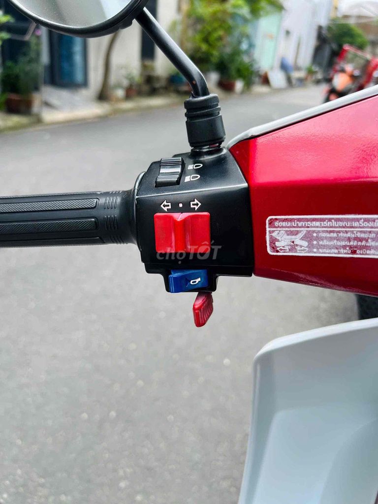 Bán Crystal. Mua bán Xe máy tại Huyện Tiểu Cần Trà Vinh được đăng bởi Linh hình 7