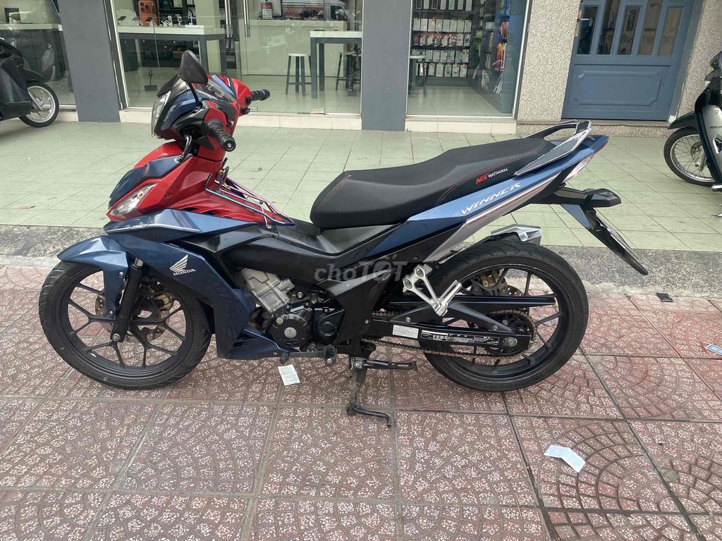 winnre v1 2017 bstp 9chủ máy zin 100%. Mua bán Xe máy tại Quận Phú Nhuận Tp Hồ Chí Minh được đăng bởi Hung Nguyên hình 3