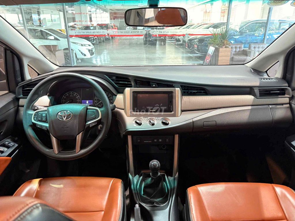 Toyota Innova E 2022 xe đẹp chính hãng. Mua bán Ô tô tại Quận Nam Từ Liêm Hà Nội được đăng bởi Đại lý Toyota Mỹ Đình hình 10