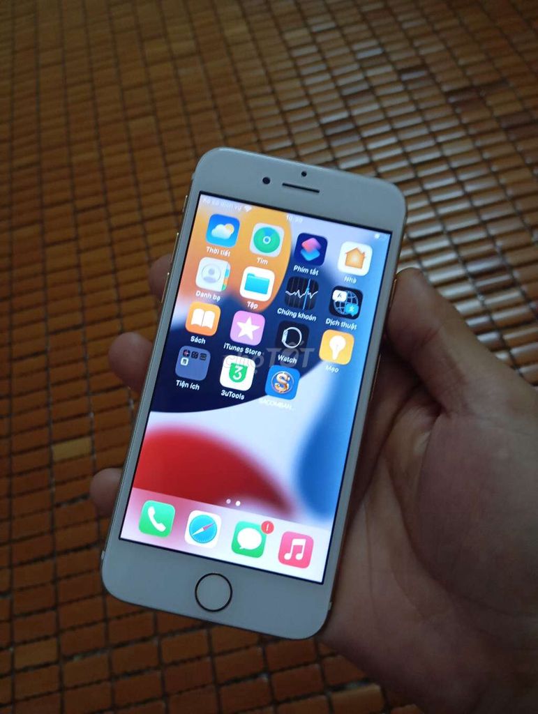 iPhone 7 128GB Vàng. Mua bán Điện thoại tại Thị xã Bến Cát Bình Dương được đăng bởi Tony Tèo hình 1