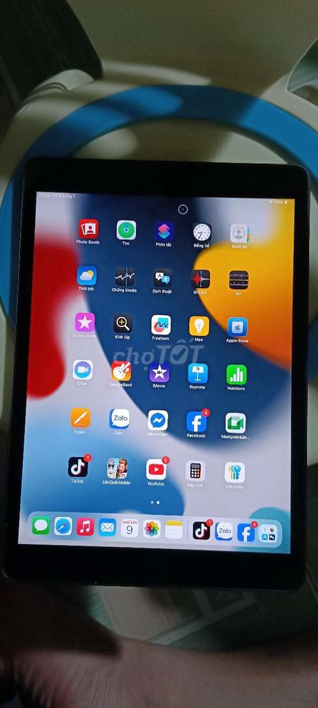 Apple iPad Đen Đã sử dụng. Mua bán Máy tính bảng tại Thành phố Thủ Đức Tp Hồ Chí Minh được đăng bởi Tinh hình 1